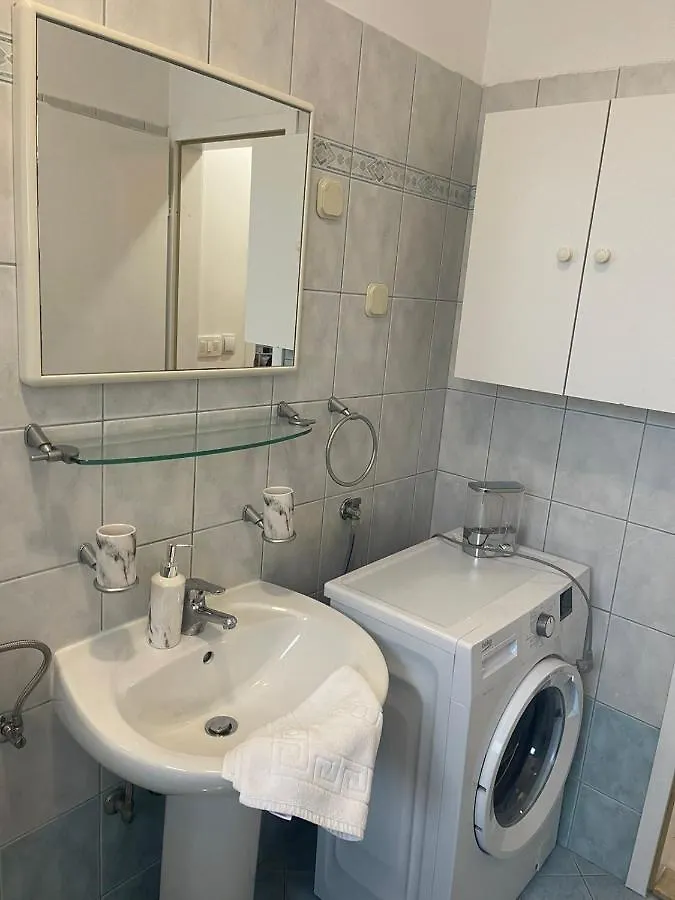 Apartments Lovro Lovran 0*,  Croatia