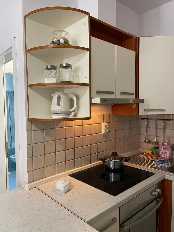Apartments Lovro Lovran 0*,