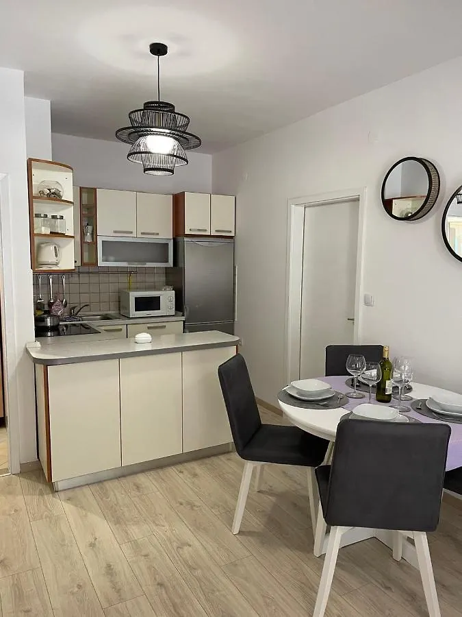 Apartments Lovro Lovran